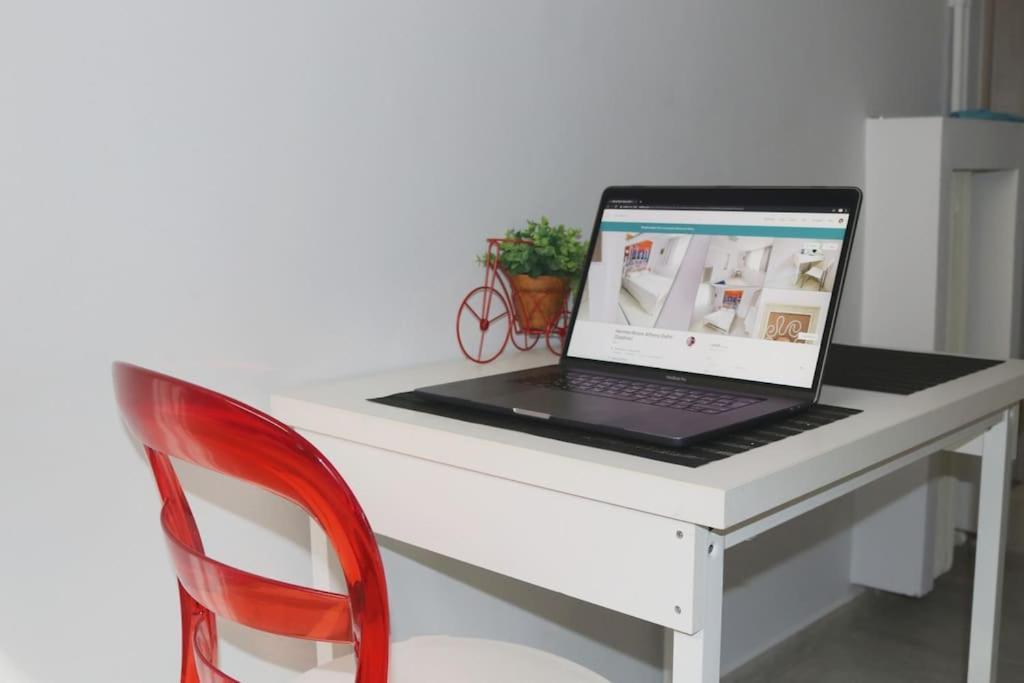 2 Bedrooms Apartment Close To Metro Dafni In Athens Ngoại thất bức ảnh