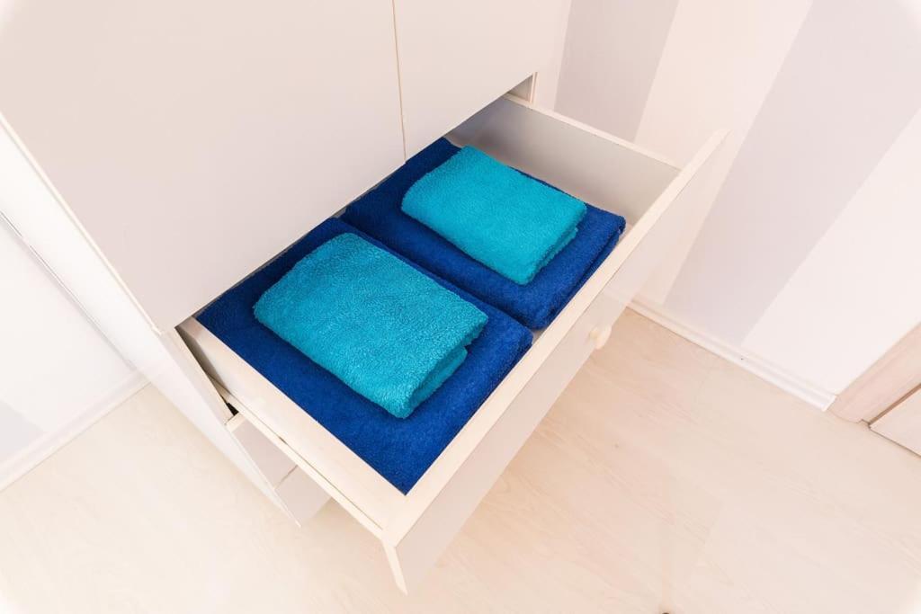 2 Bedrooms Apartment Close To Metro Dafni In Athens Ngoại thất bức ảnh