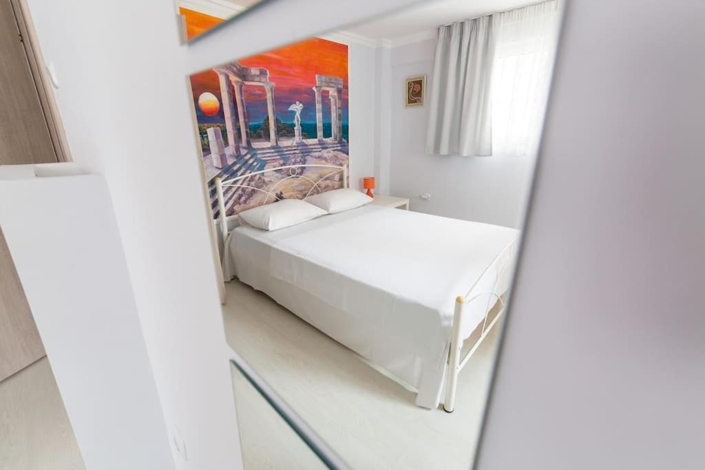 2 Bedrooms Apartment Close To Metro Dafni In Athens Ngoại thất bức ảnh